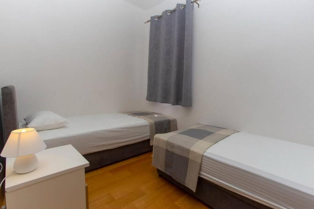 Apartments Vladimir #4 Makarska Exterior foto